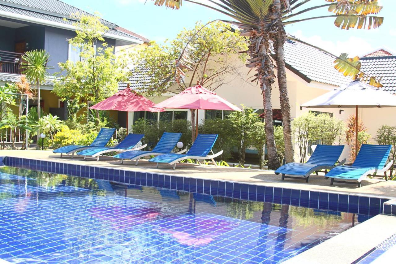 Blue Palm Resor