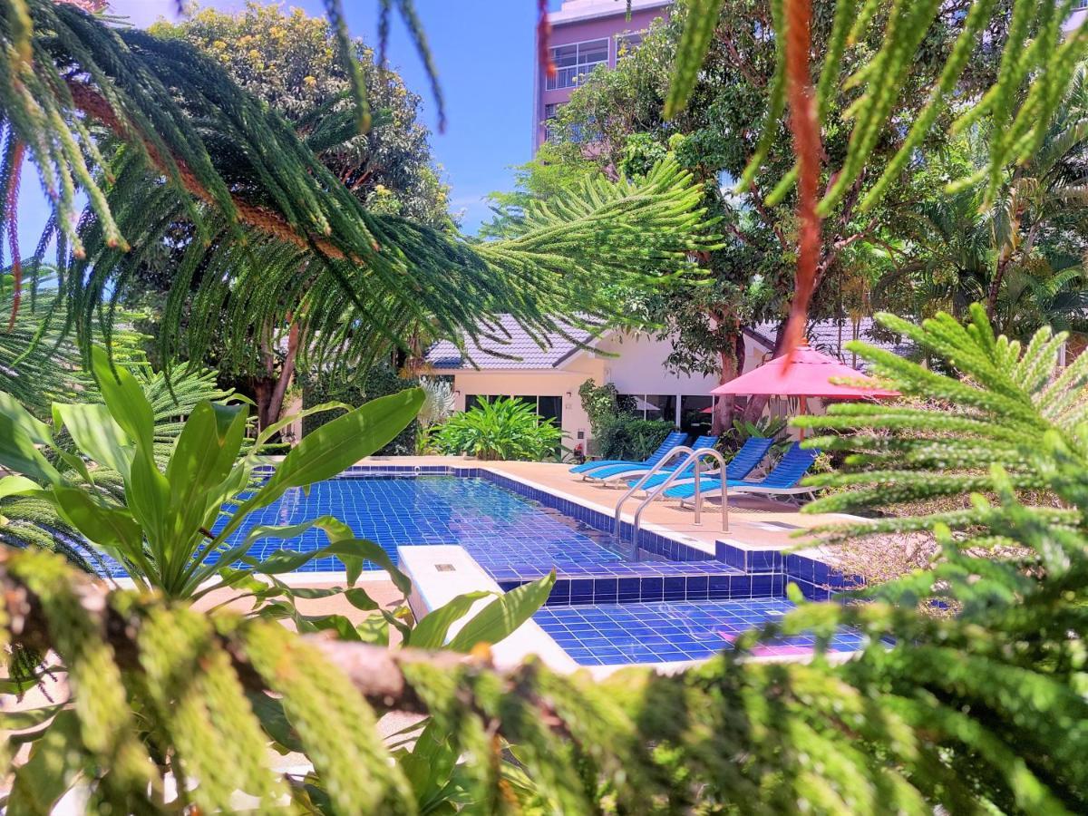 Resor Blue Palm 3*